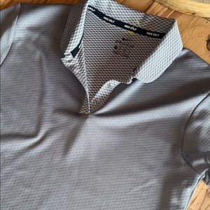 Ladies Nike dry fit golf polo style shirt